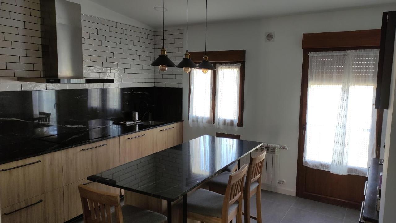 Casa Valparaiso San Martin de Laspra Ngoại thất bức ảnh